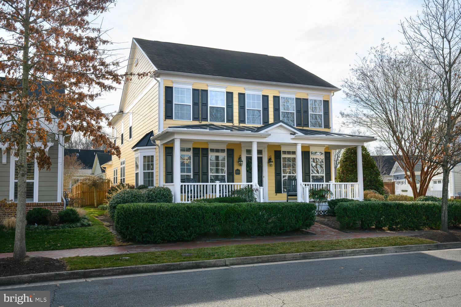 EASTON VILLAGE - Residential