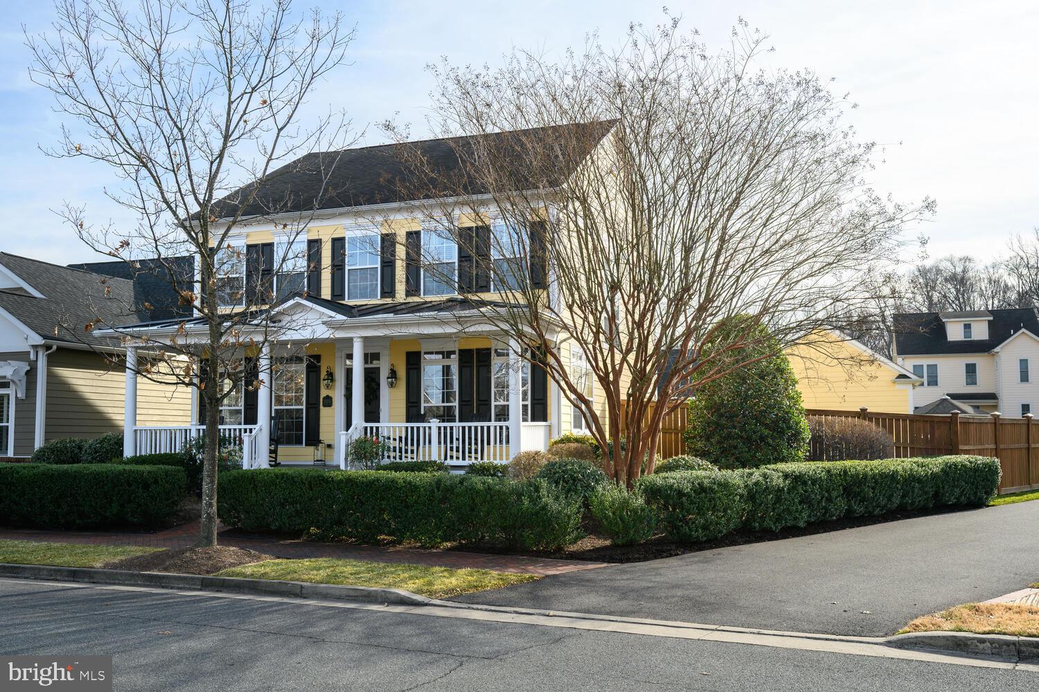 EASTON VILLAGE - Residential