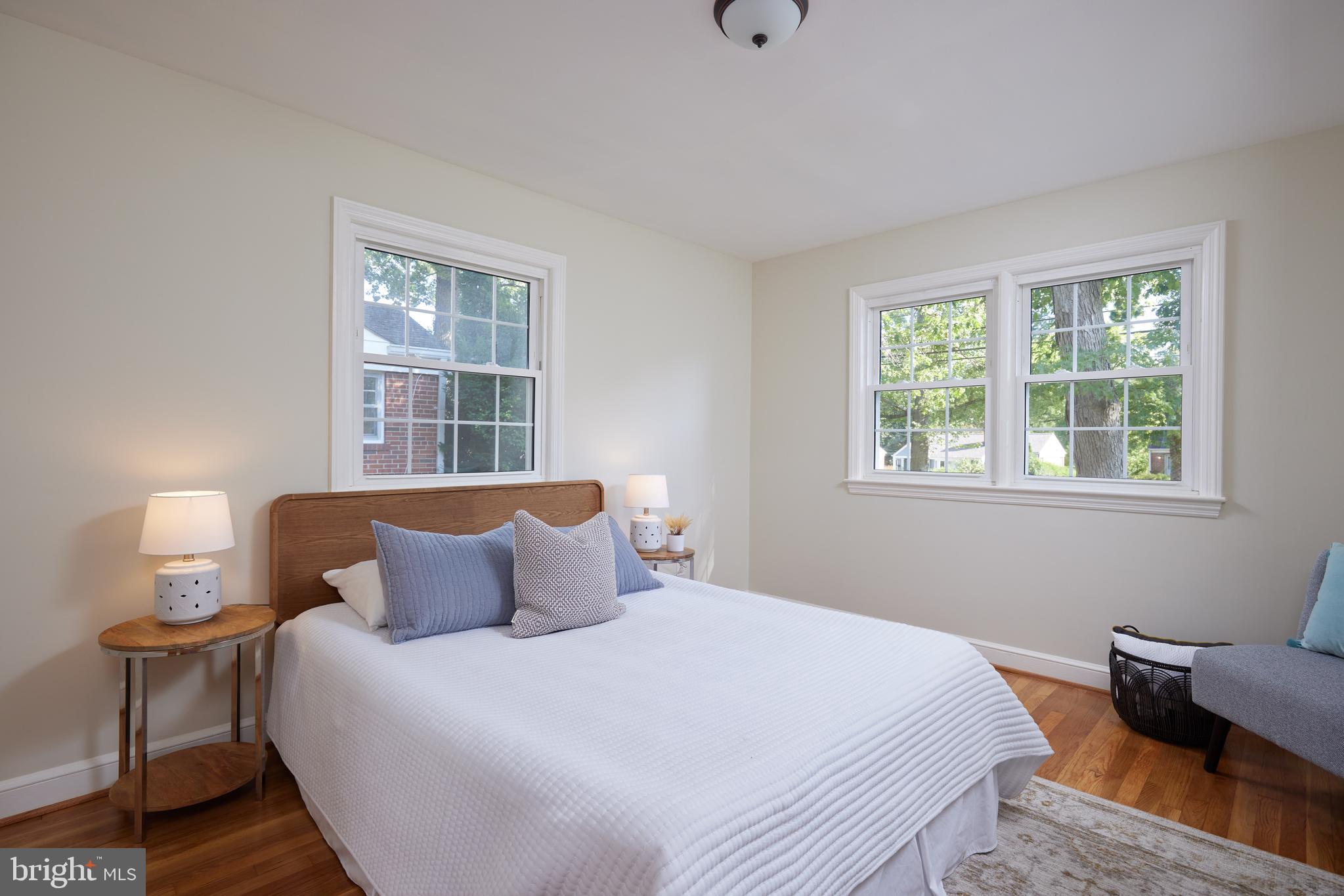 OAKLAND TERRACE - Residential