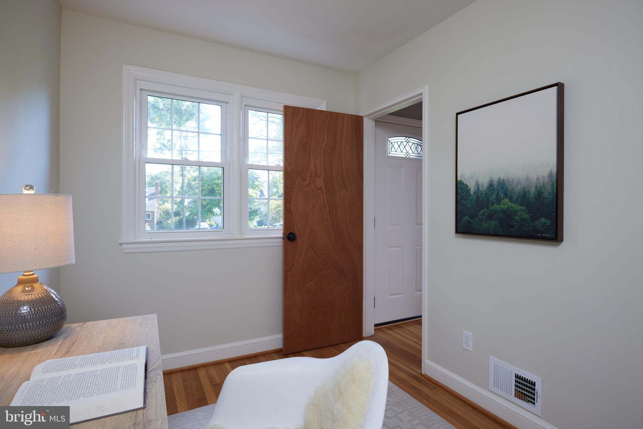 OAKLAND TERRACE - Residential