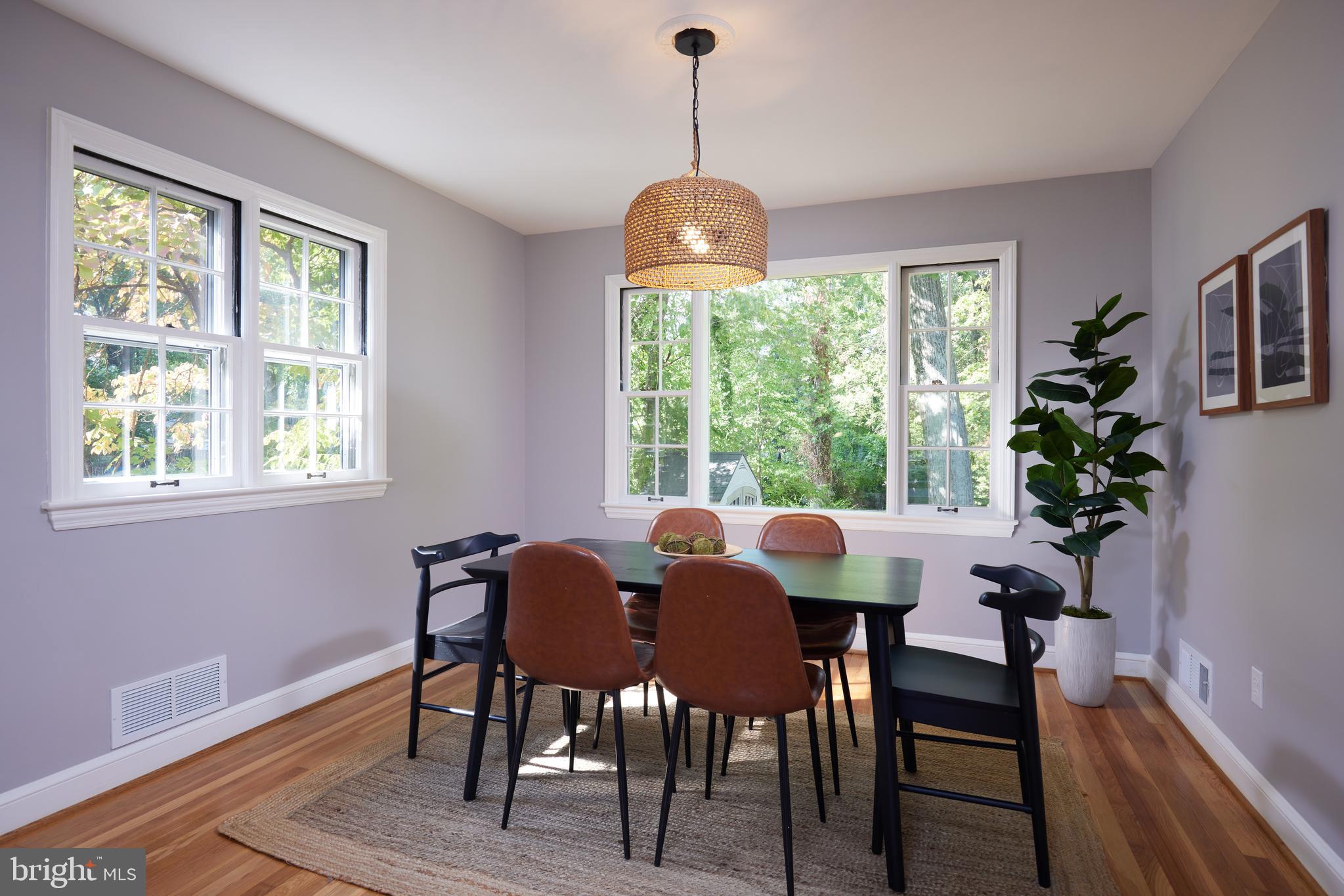 OAKLAND TERRACE - Residential