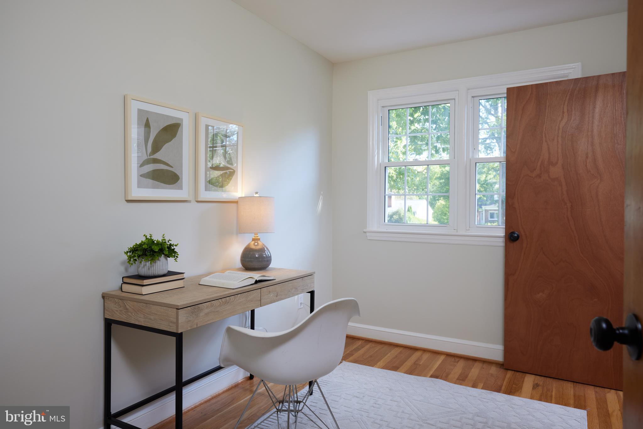 OAKLAND TERRACE - Residential