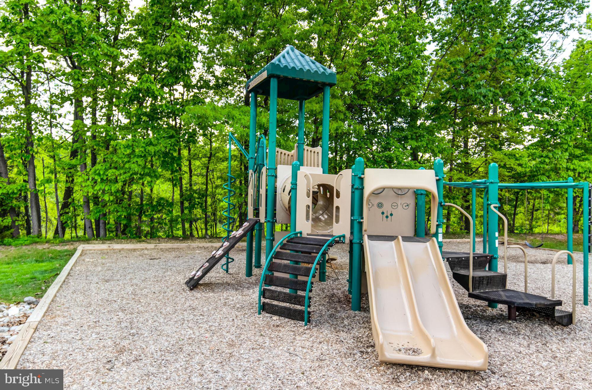 KINGSTOWNE - Residential