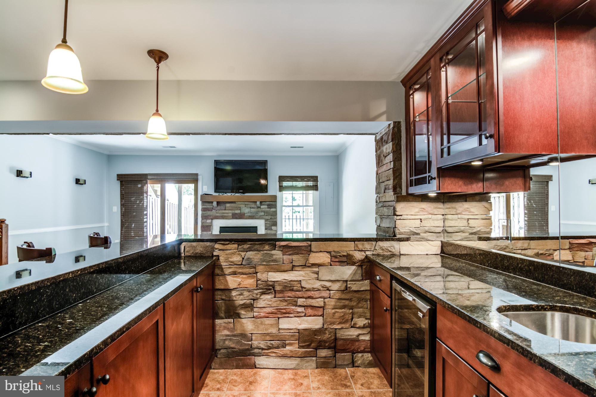 KINGSTOWNE - Residential