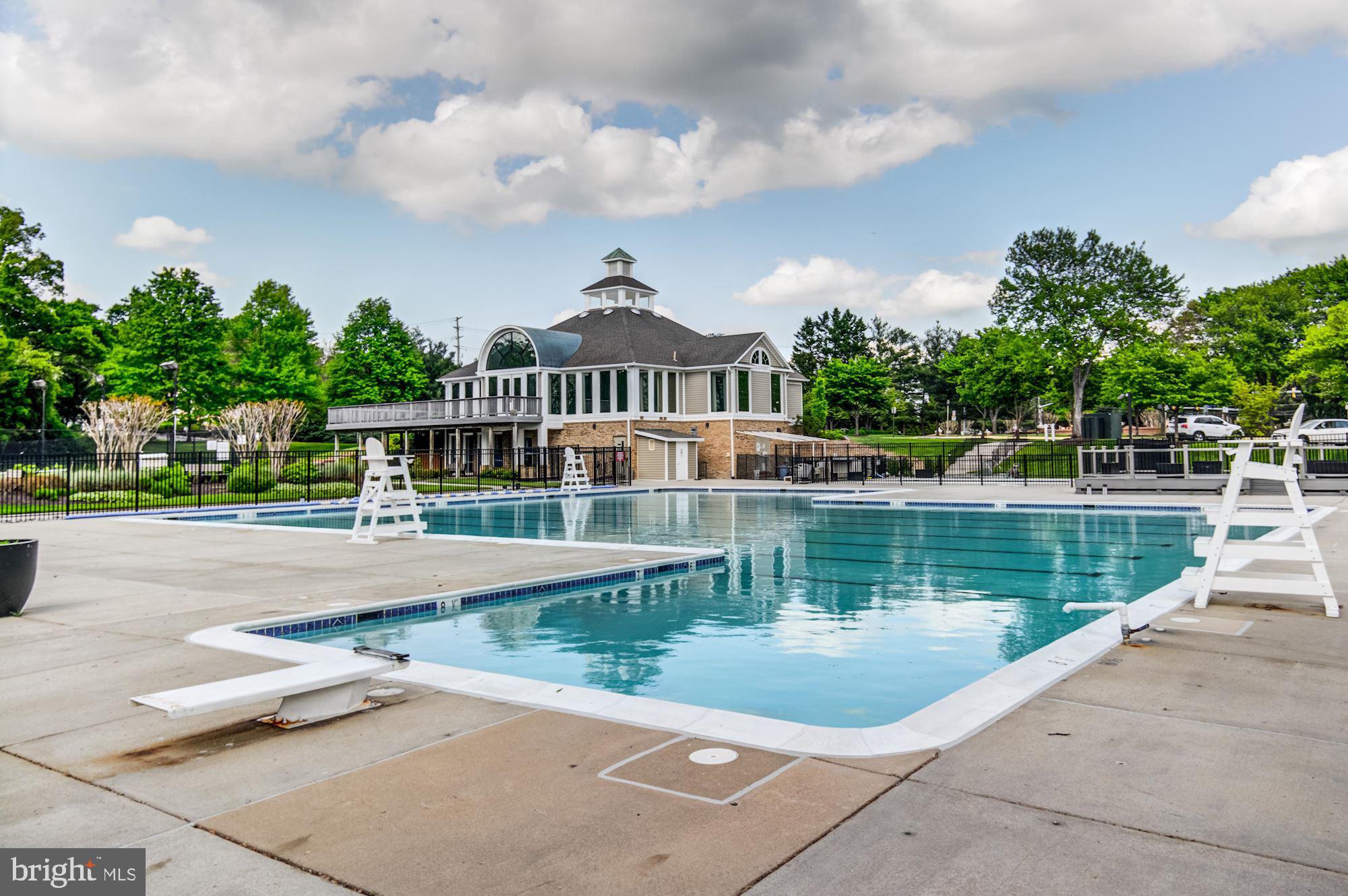 KINGSTOWNE - Residential