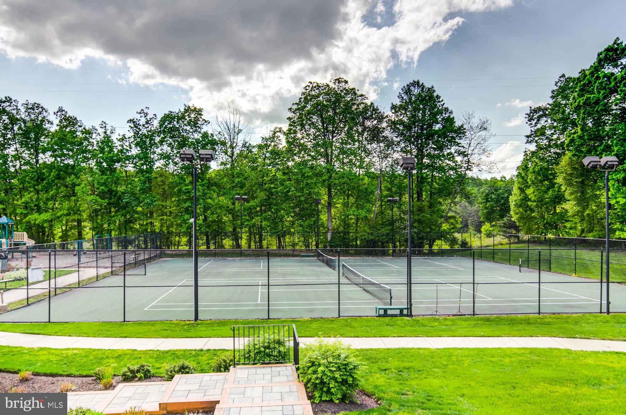 KINGSTOWNE - Residential