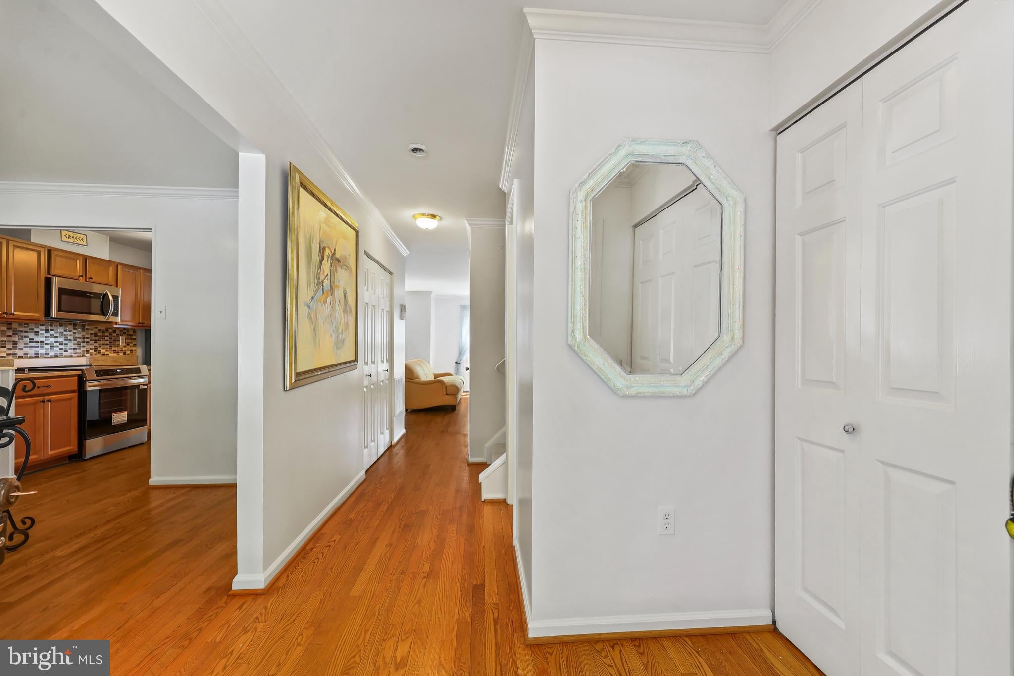 8217 CLIFTON FARM COURT