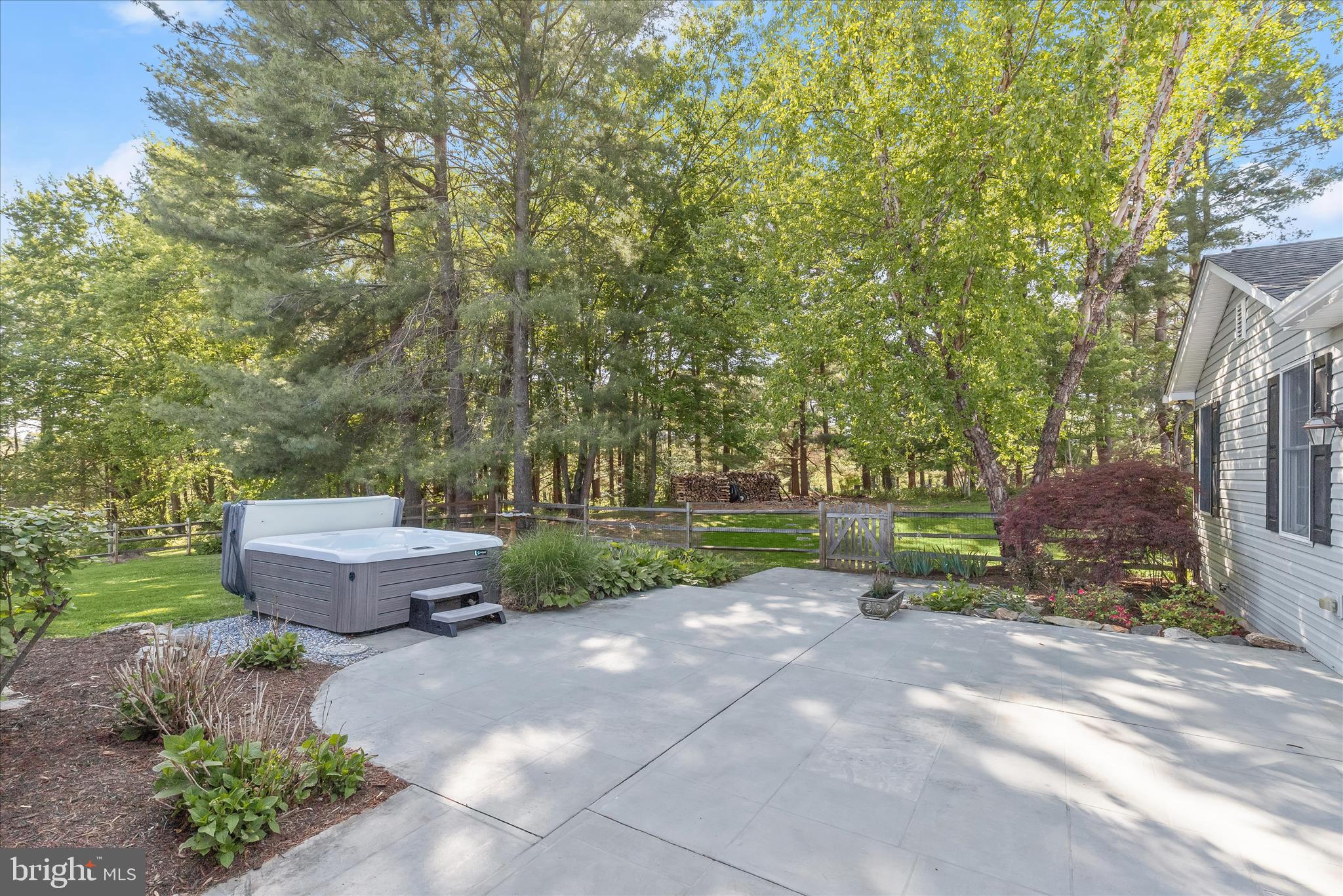 VALLEY OVERLOOK - Residential