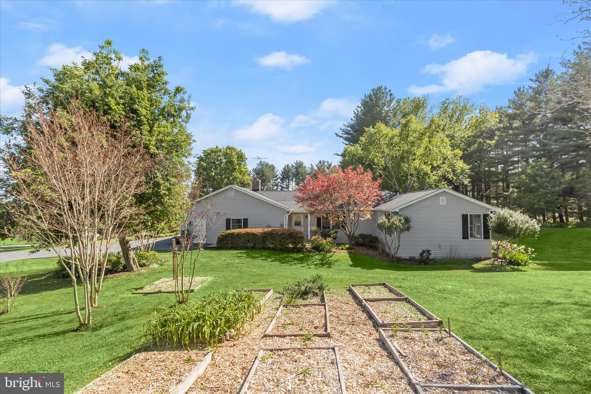VALLEY OVERLOOK - Residential
