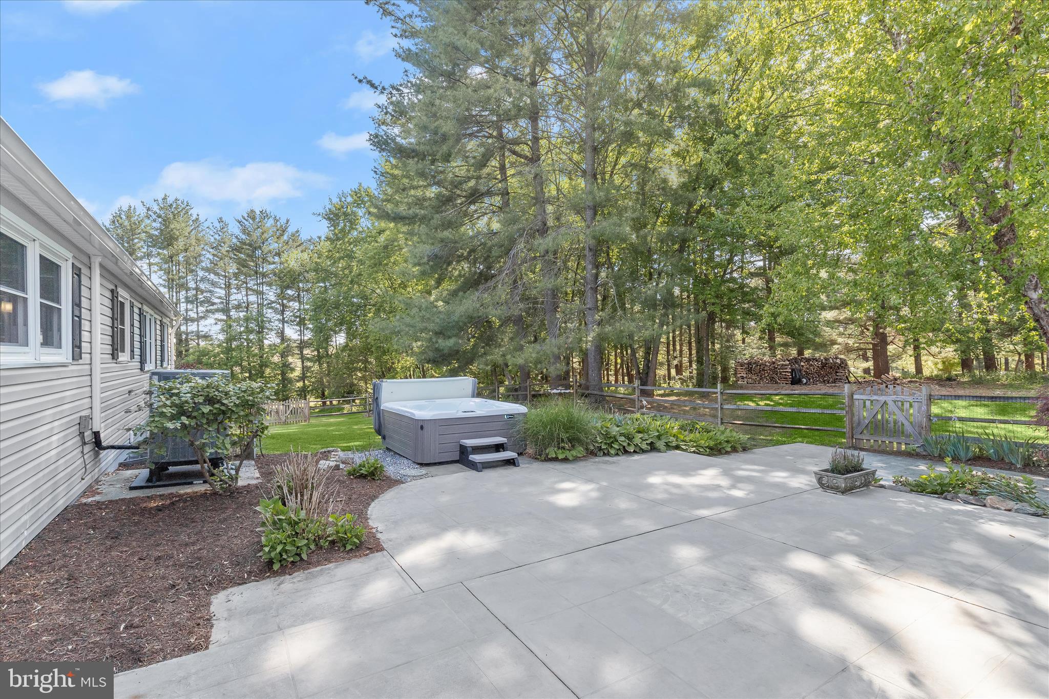VALLEY OVERLOOK - Residential