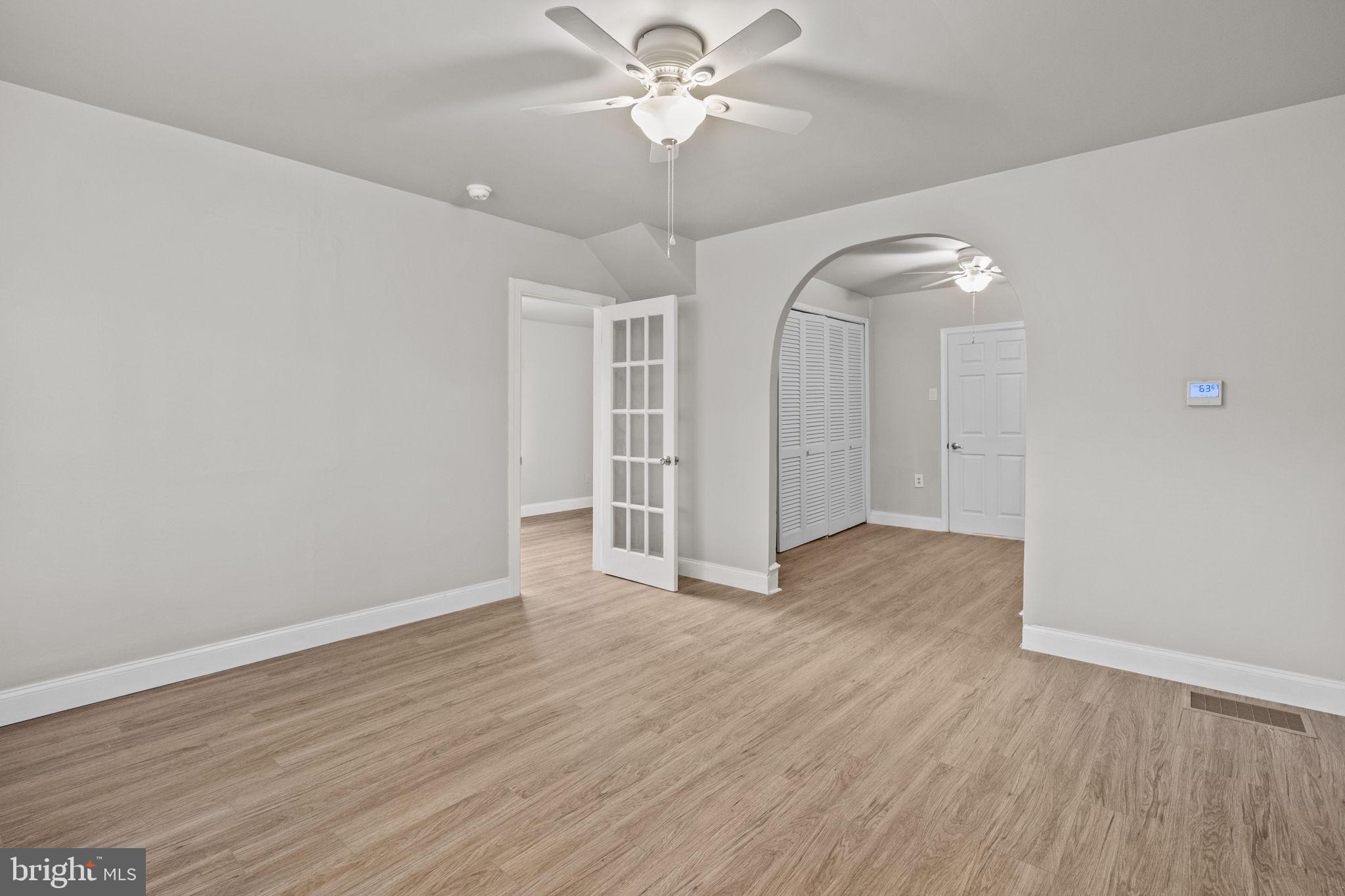 LEVITTOWN - Residential Lease