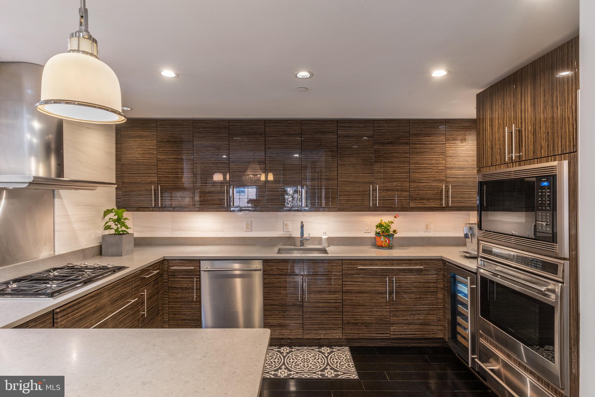 RITTENHOUSE SQUARE - Residential