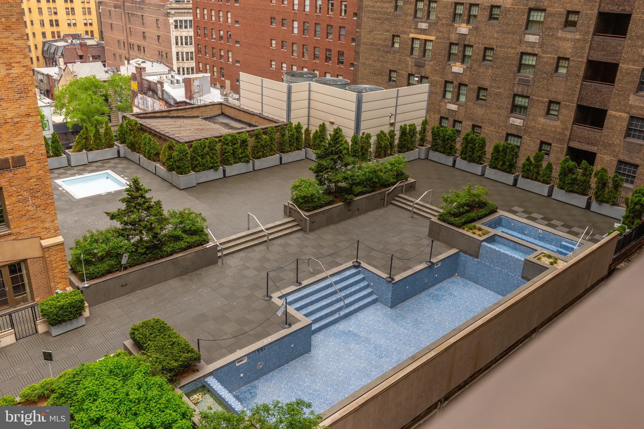 RITTENHOUSE SQUARE - Residential