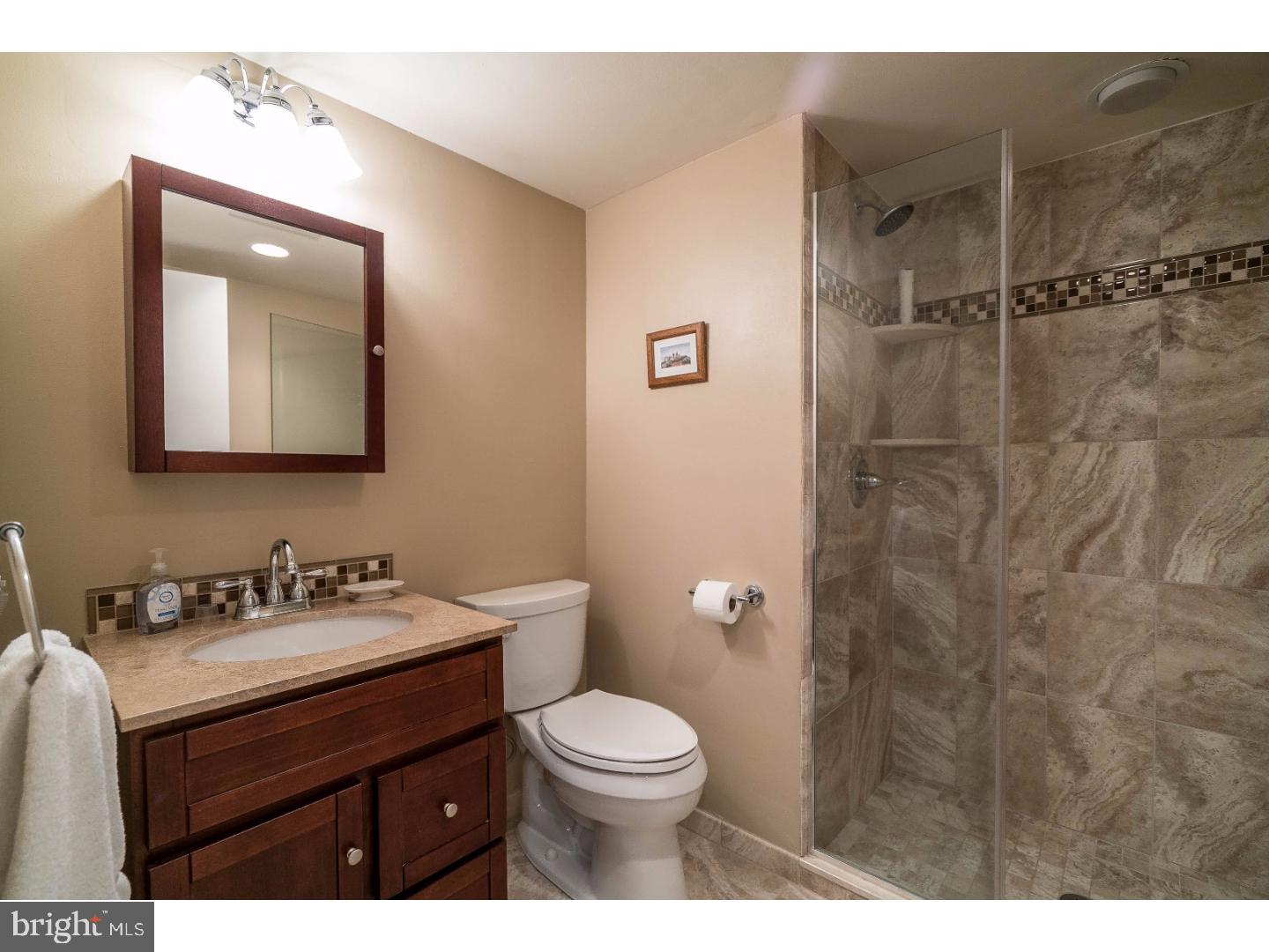 WASHINGTON SQ - Residential