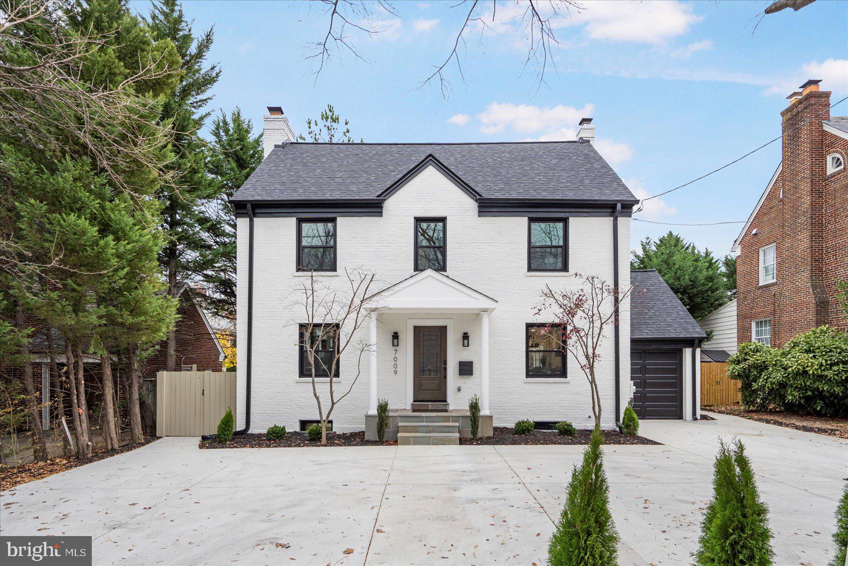 CHEVY CHASE - Residential