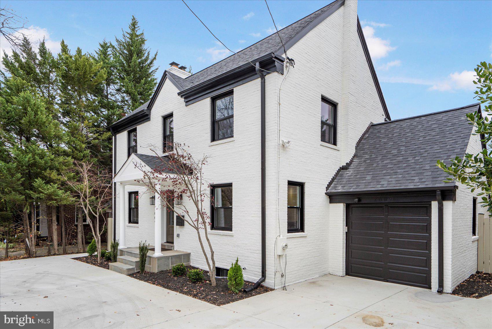 CHEVY CHASE - Residential