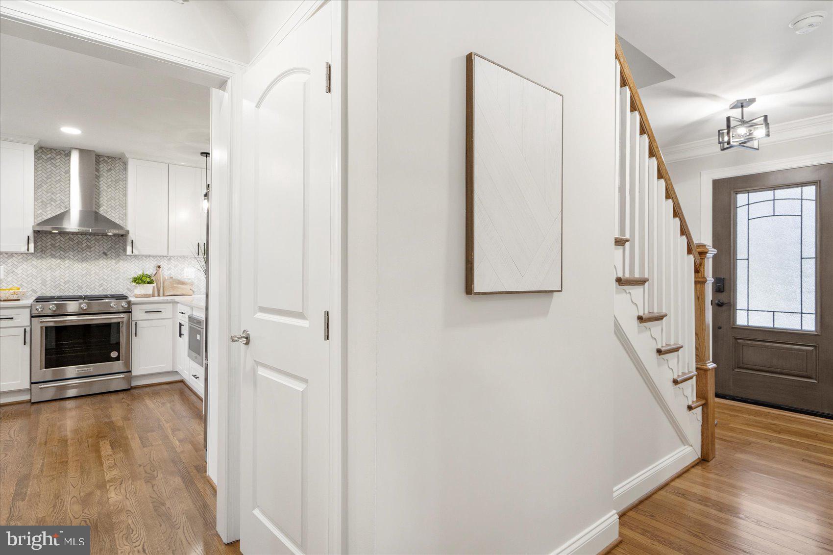 CHEVY CHASE - Residential