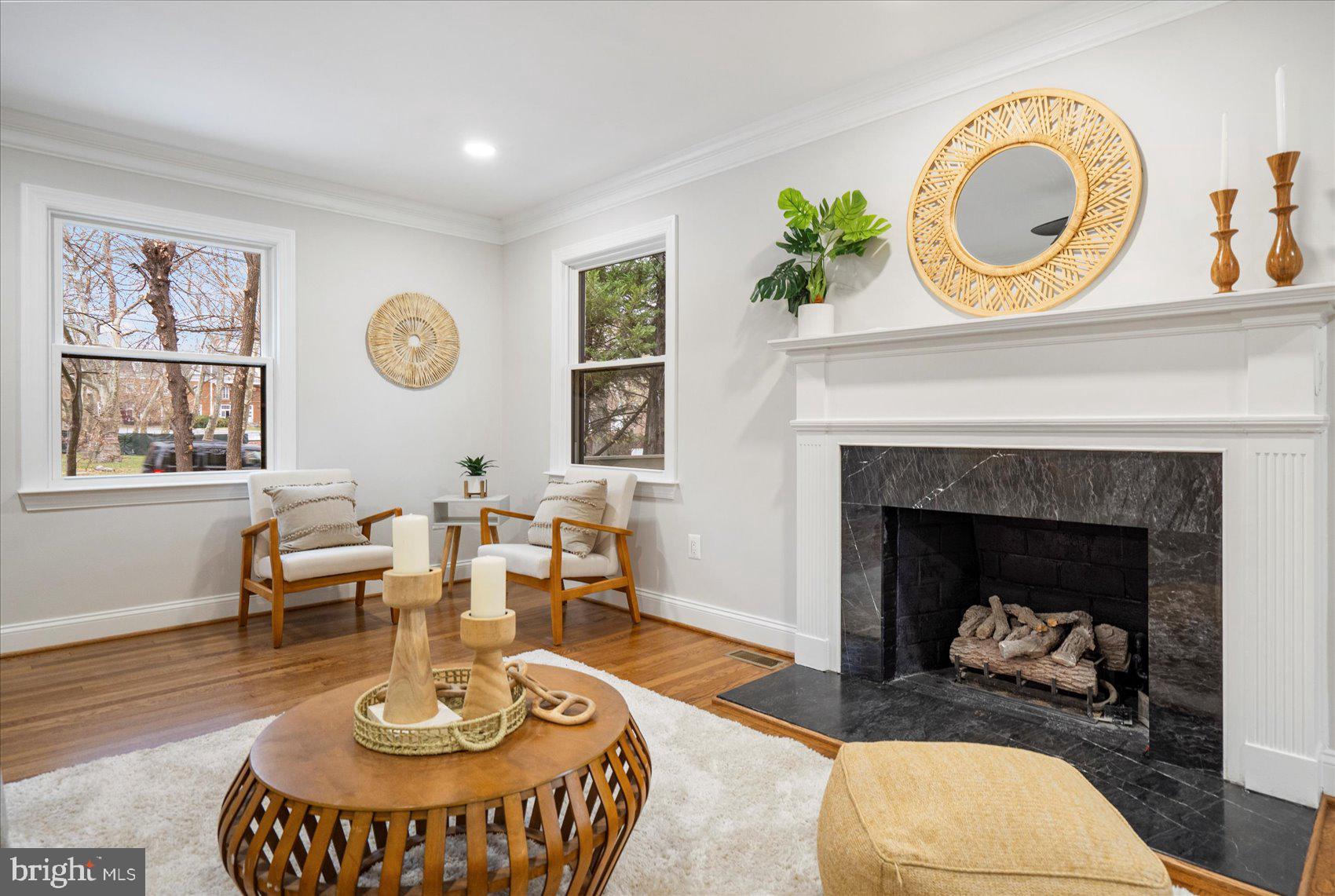 CHEVY CHASE - Residential