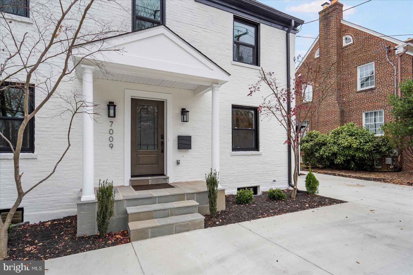 CHEVY CHASE - Residential