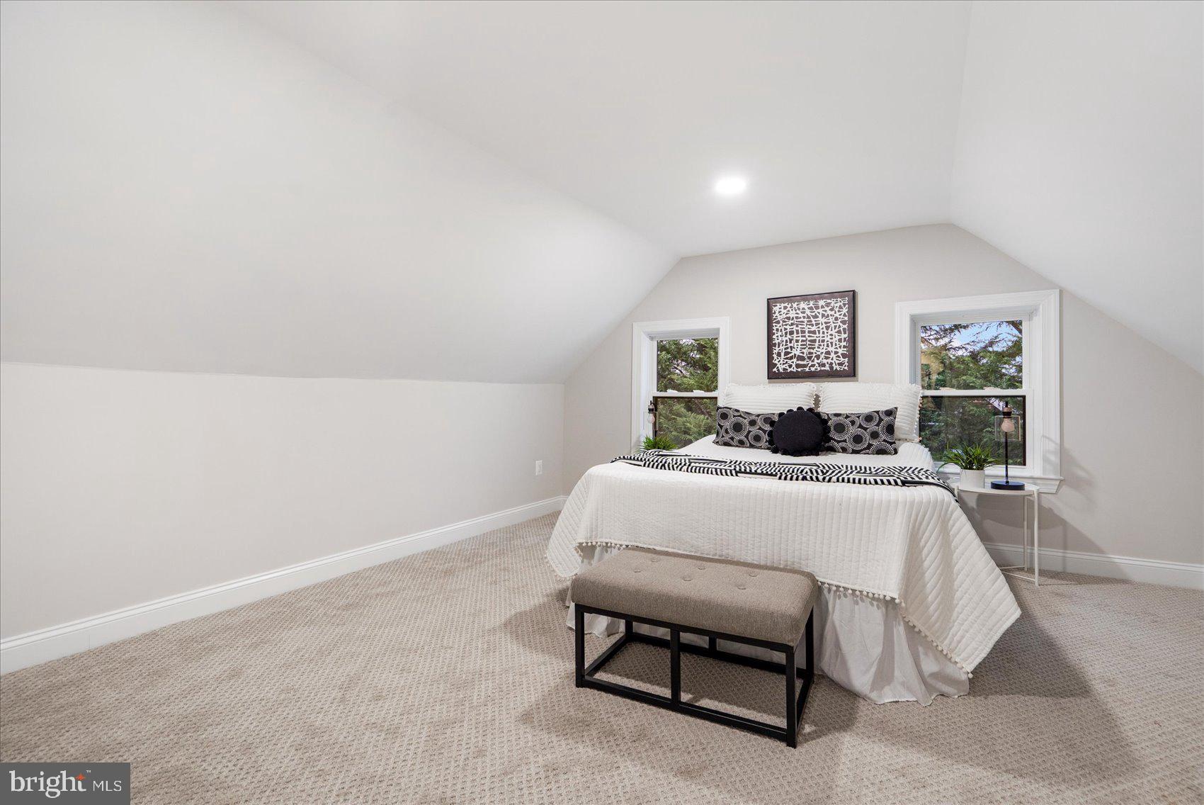 CHEVY CHASE - Residential