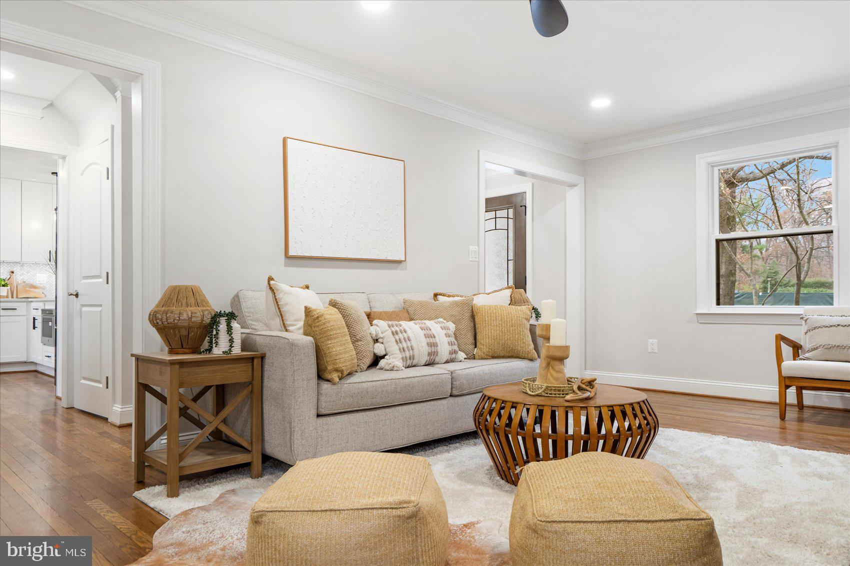 CHEVY CHASE - Residential