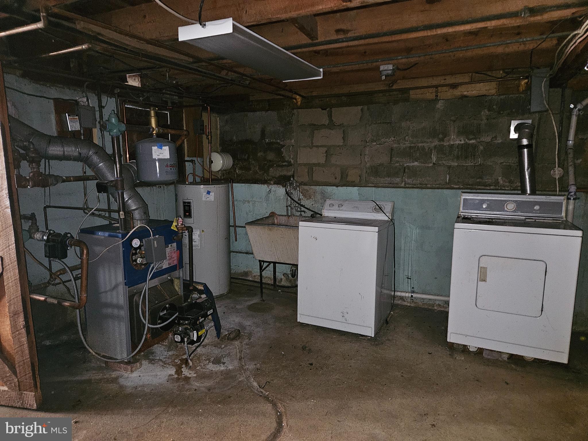 SYLVAN SHORES - Residential