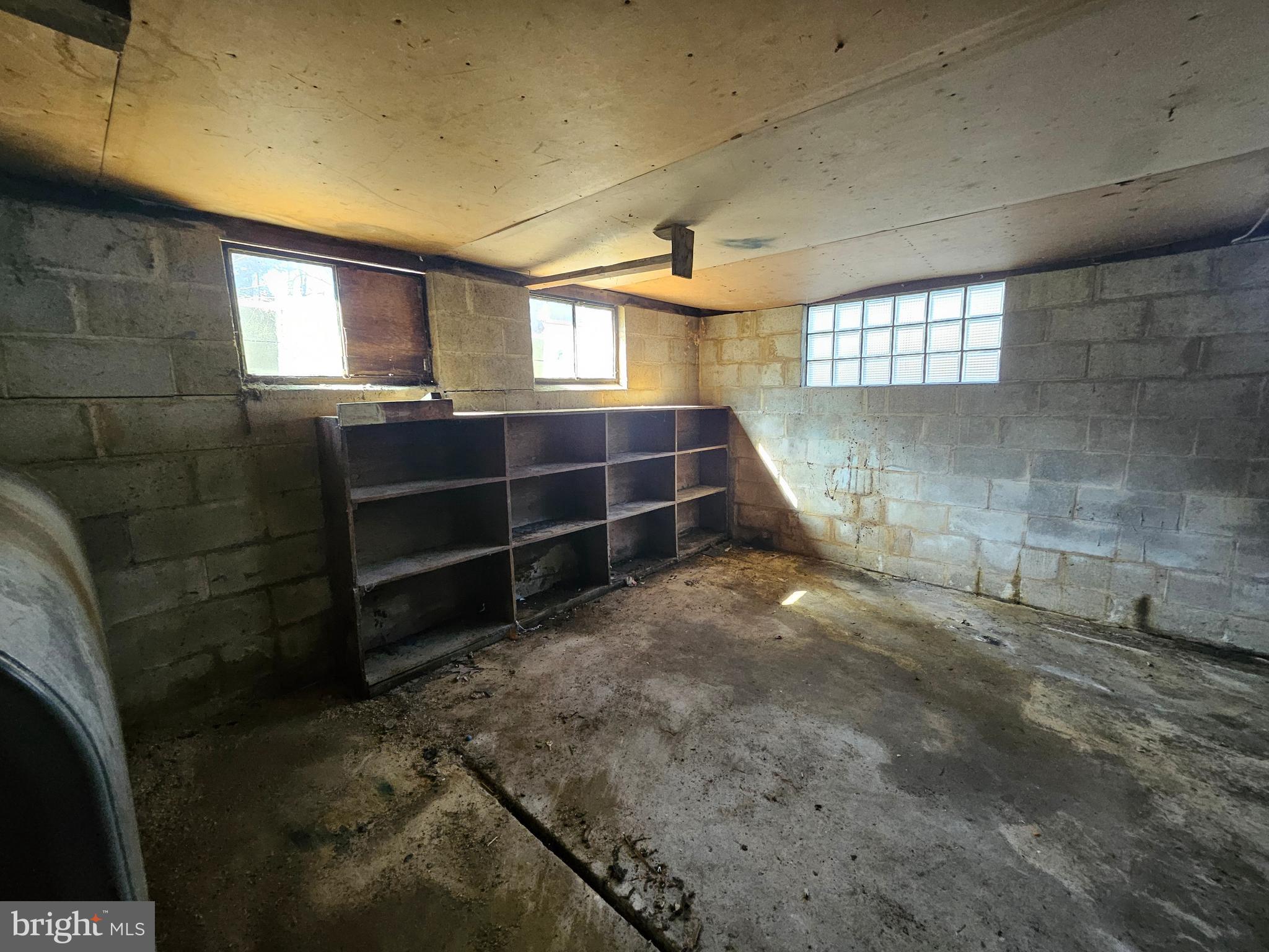 SYLVAN SHORES - Residential