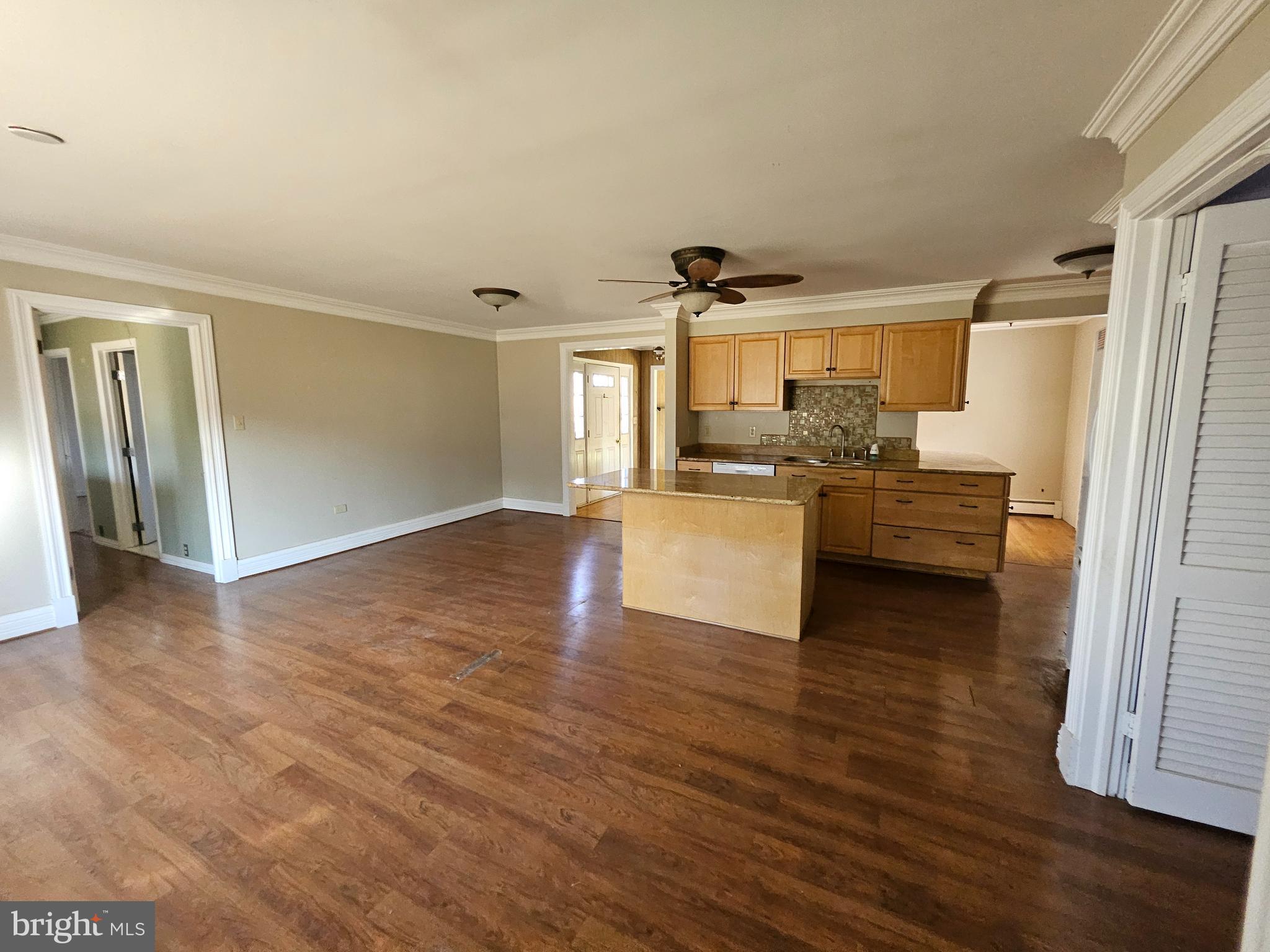 SYLVAN SHORES - Residential