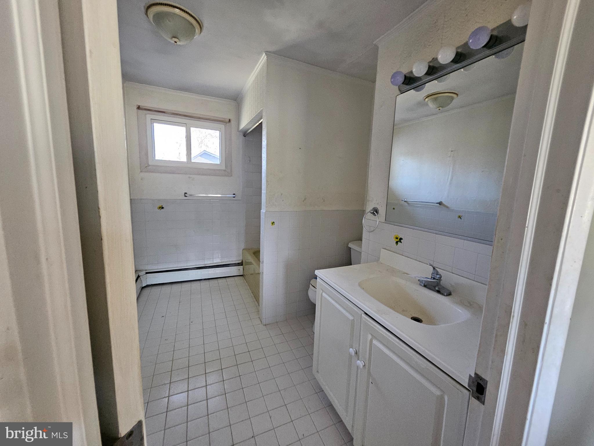 SYLVAN SHORES - Residential