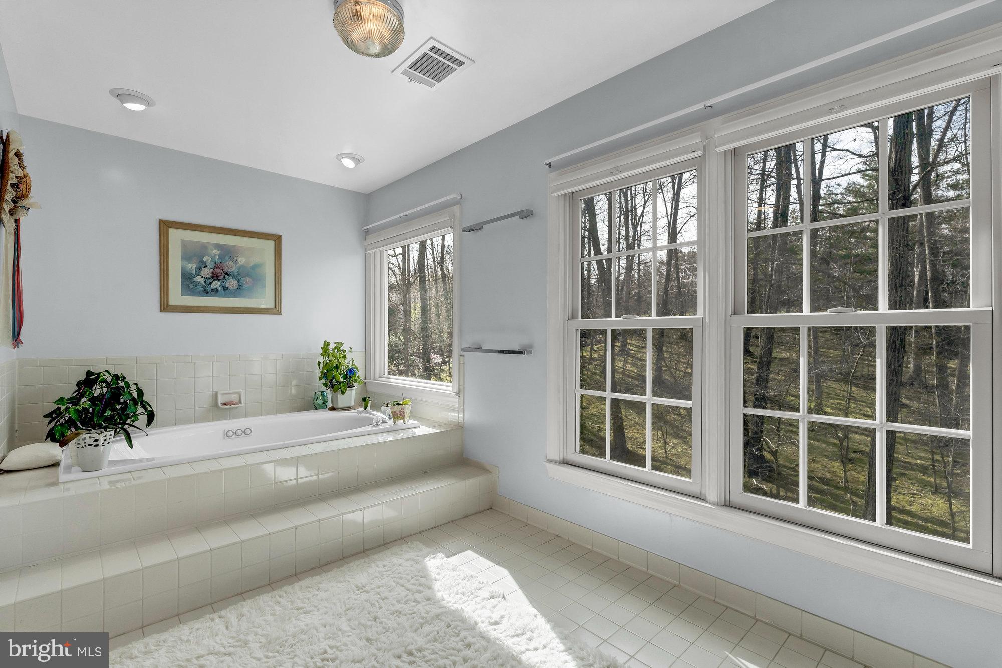 LITTLE ROCKY RUN - Residential