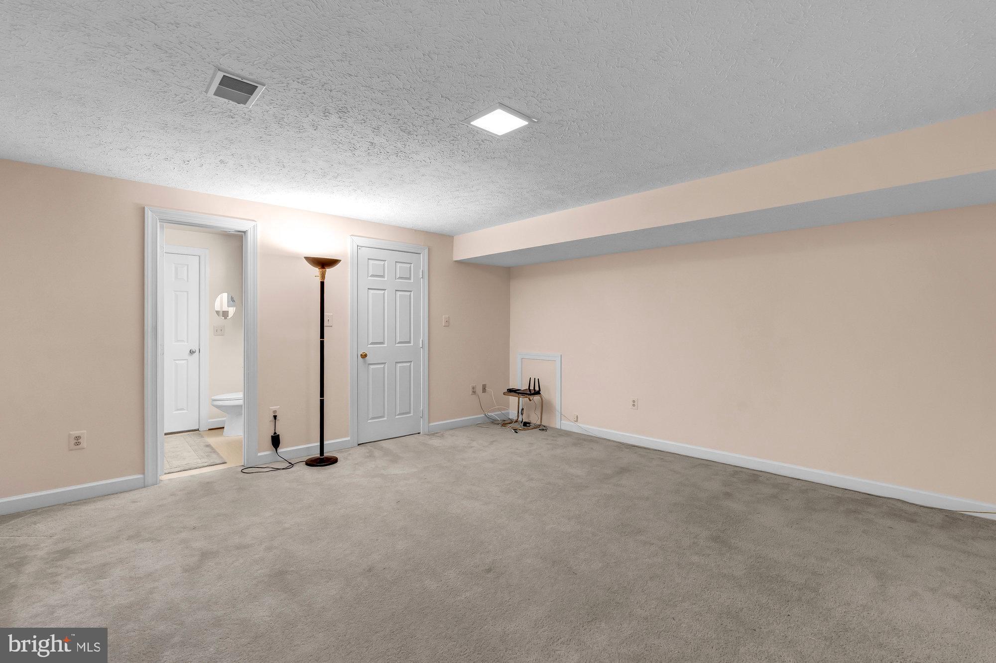 LITTLE ROCKY RUN - Residential