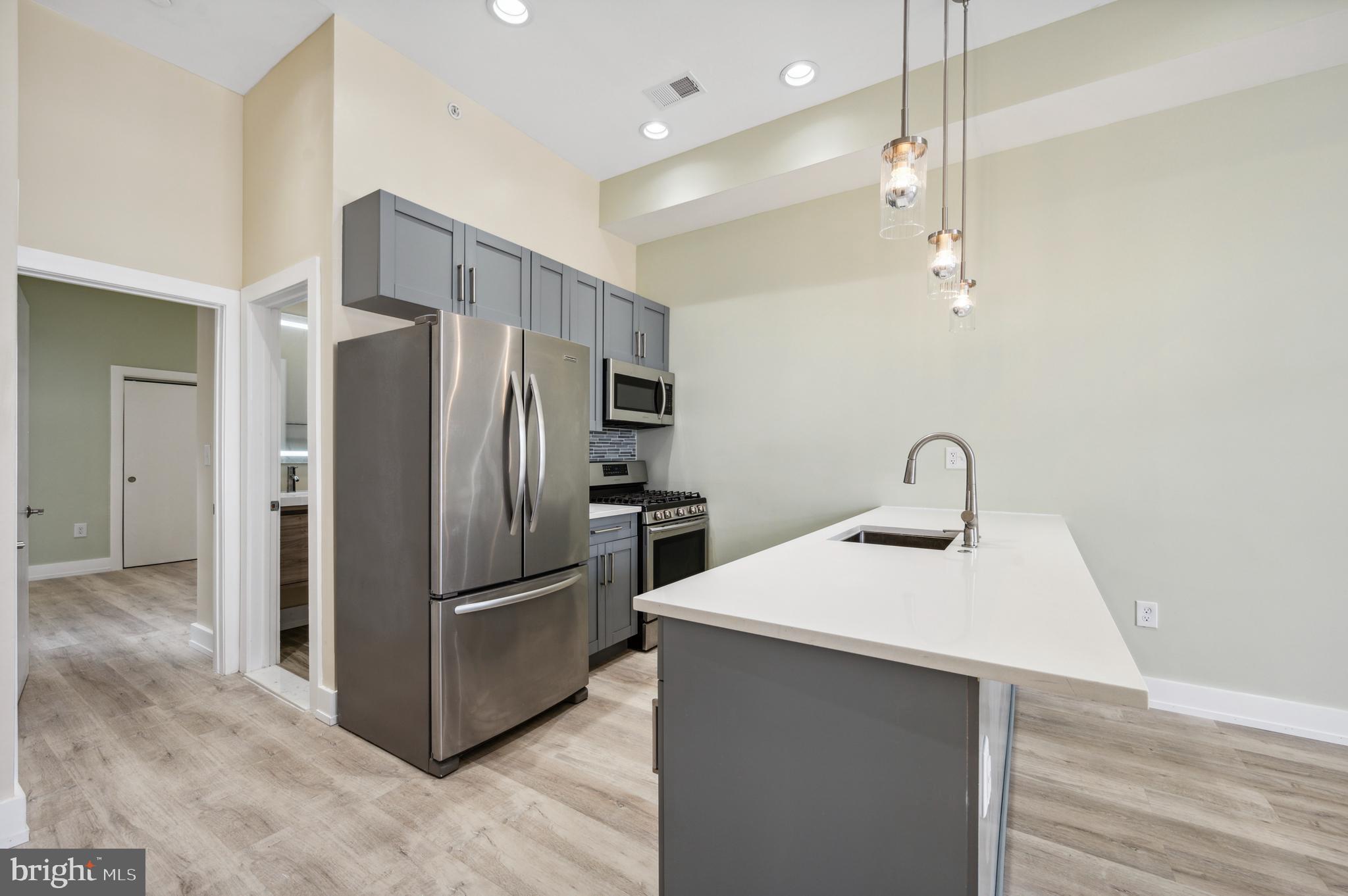 EAST KENSINGTON - Residential Lease