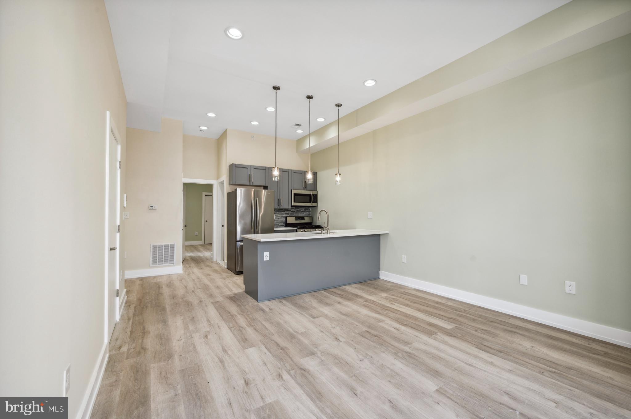 EAST KENSINGTON - Residential Lease