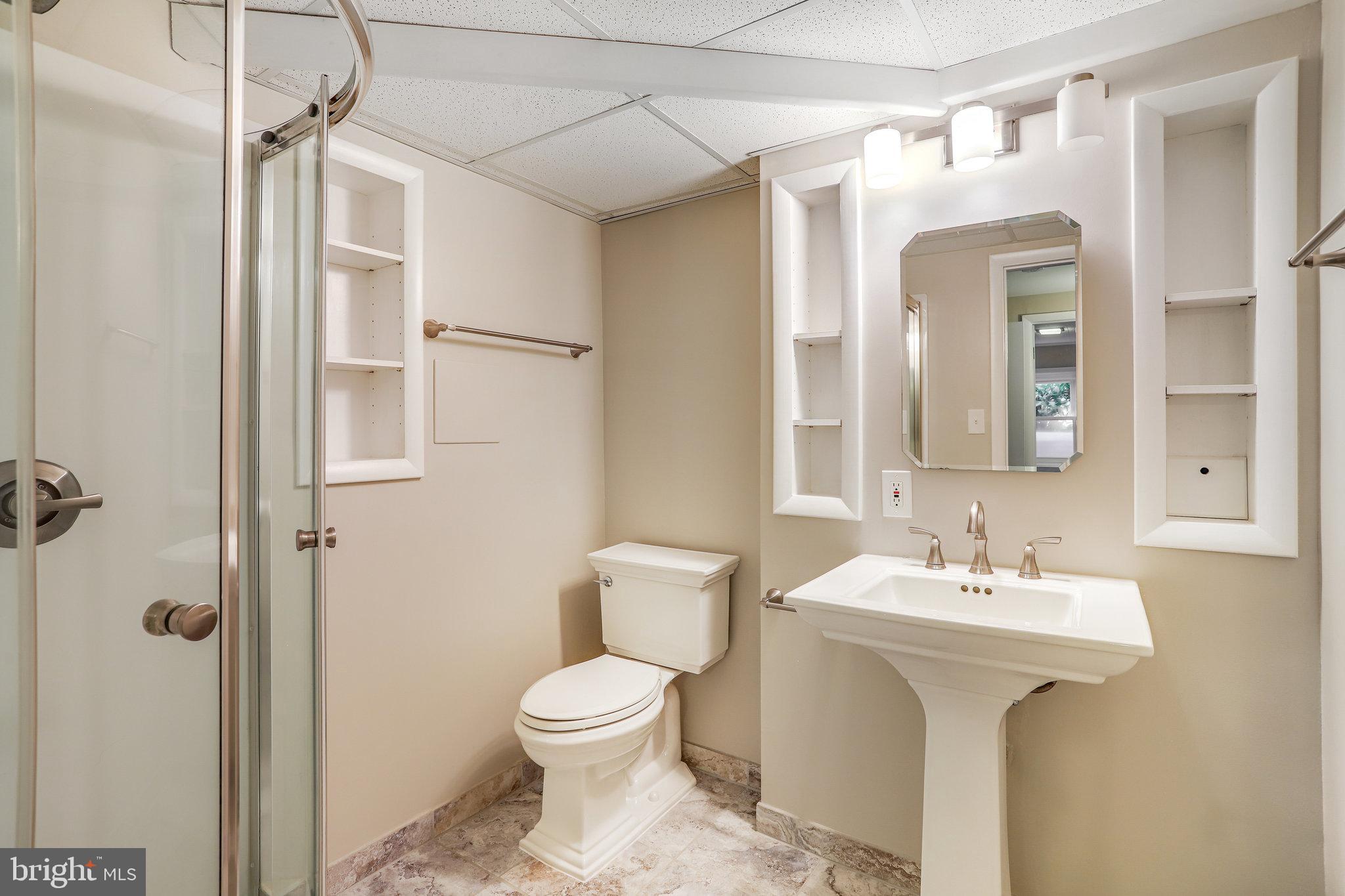 ROCK CREEK PALISADES - Residential