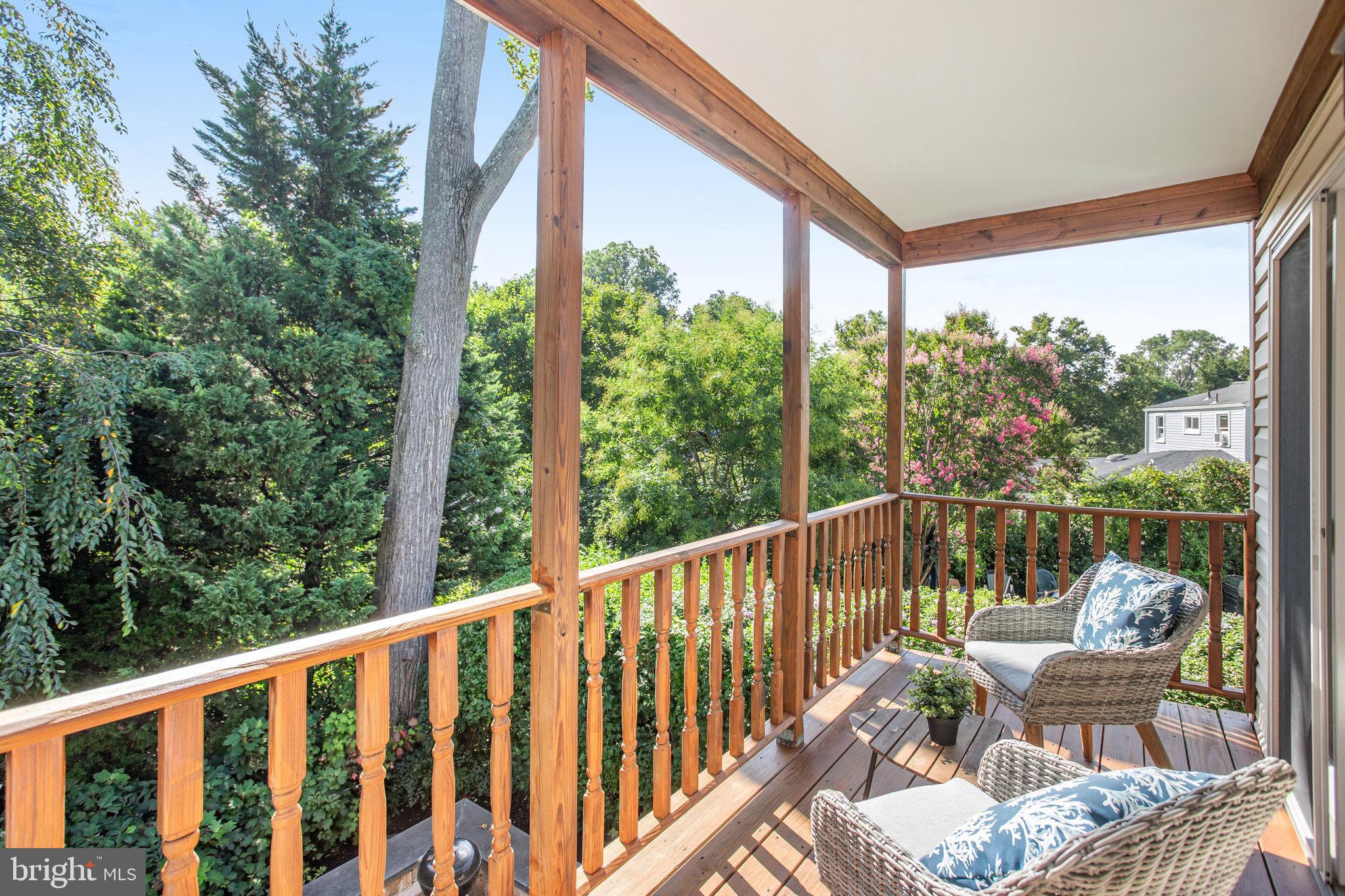 ROCK CREEK PALISADES - Residential