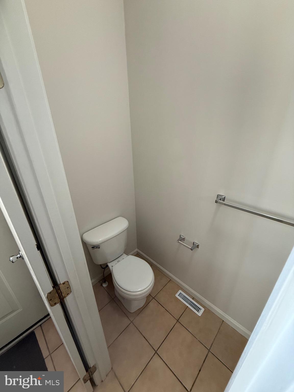 WALNUT HILL - Residential