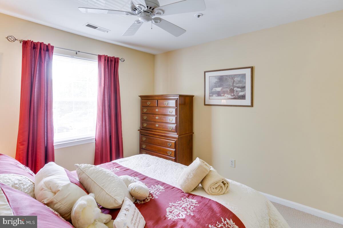 MONTGOMERY RUN - Residential