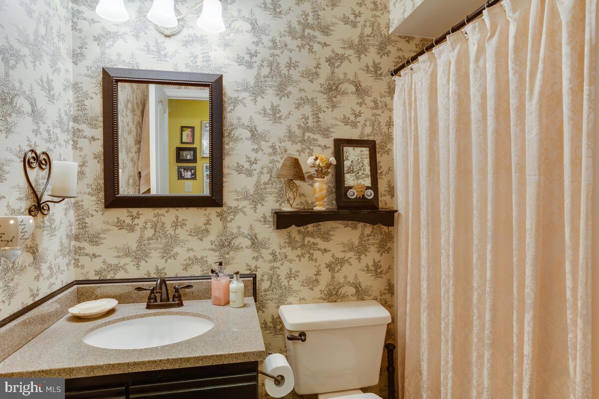 MONTGOMERY RUN - Residential