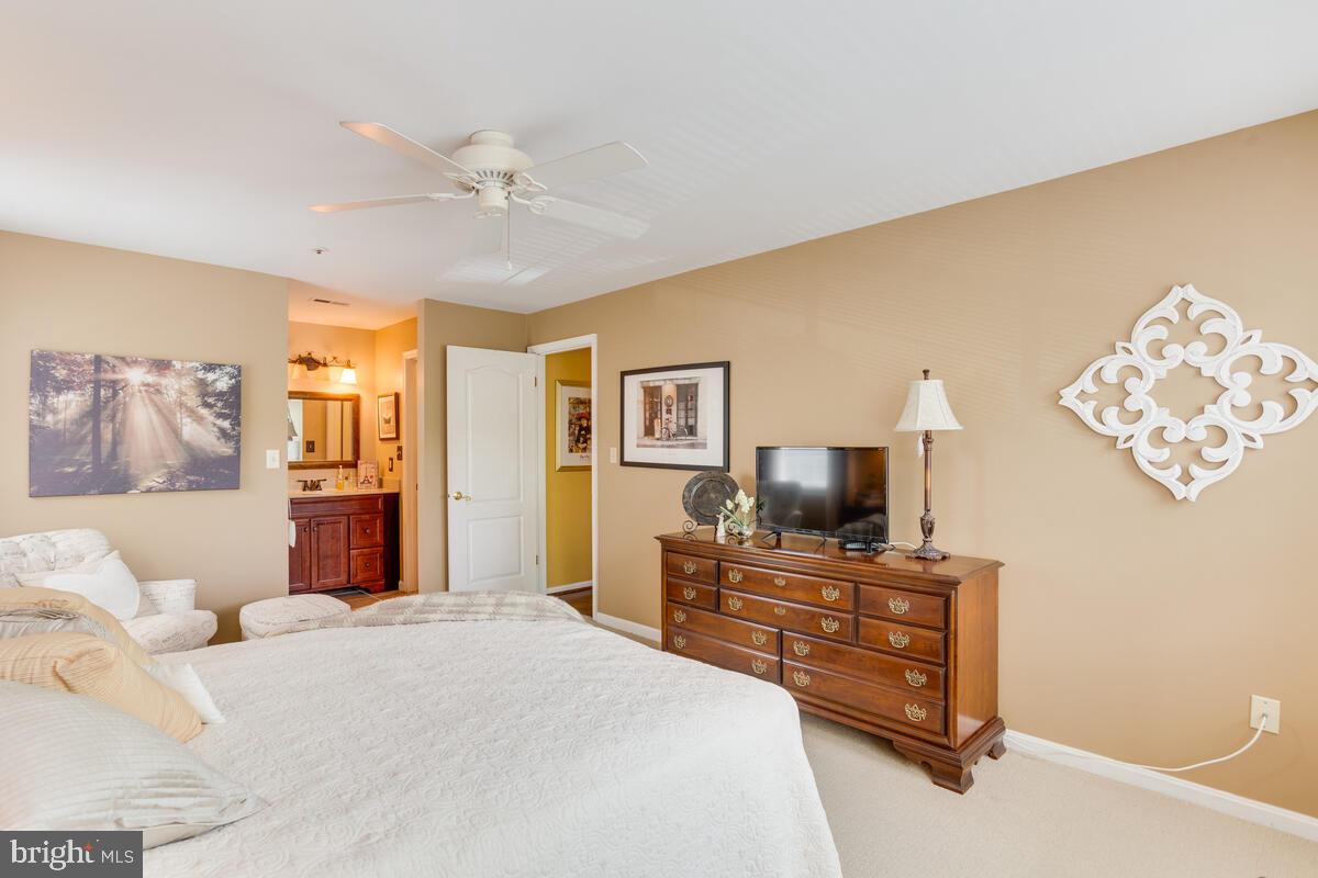 MONTGOMERY RUN - Residential