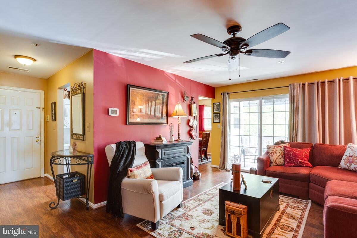 MONTGOMERY RUN - Residential