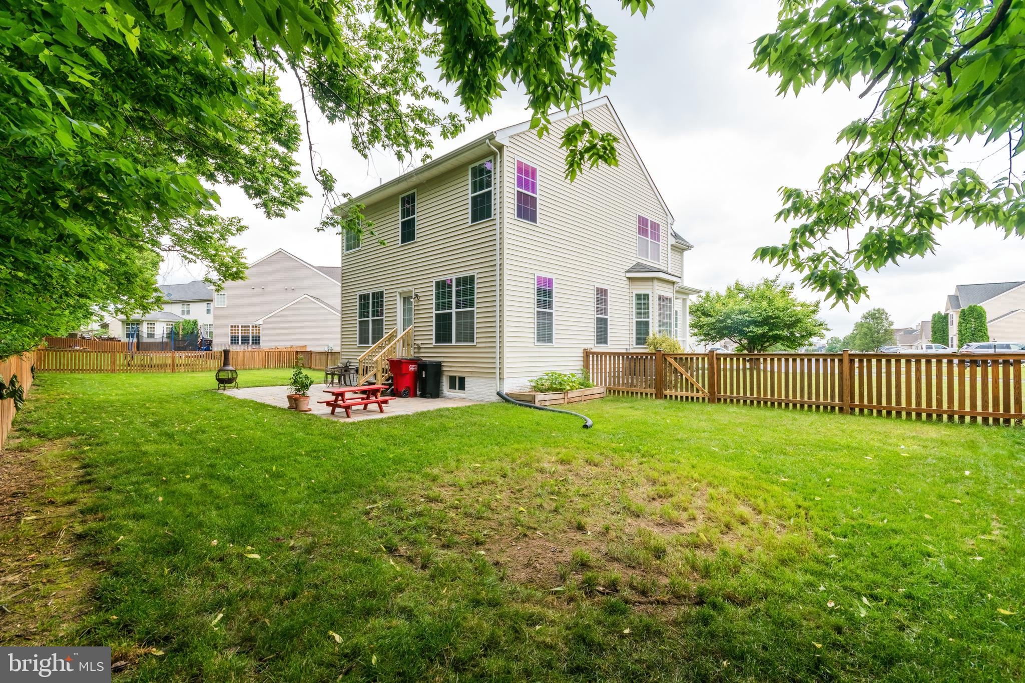 HAMMONDS MILL - Residential