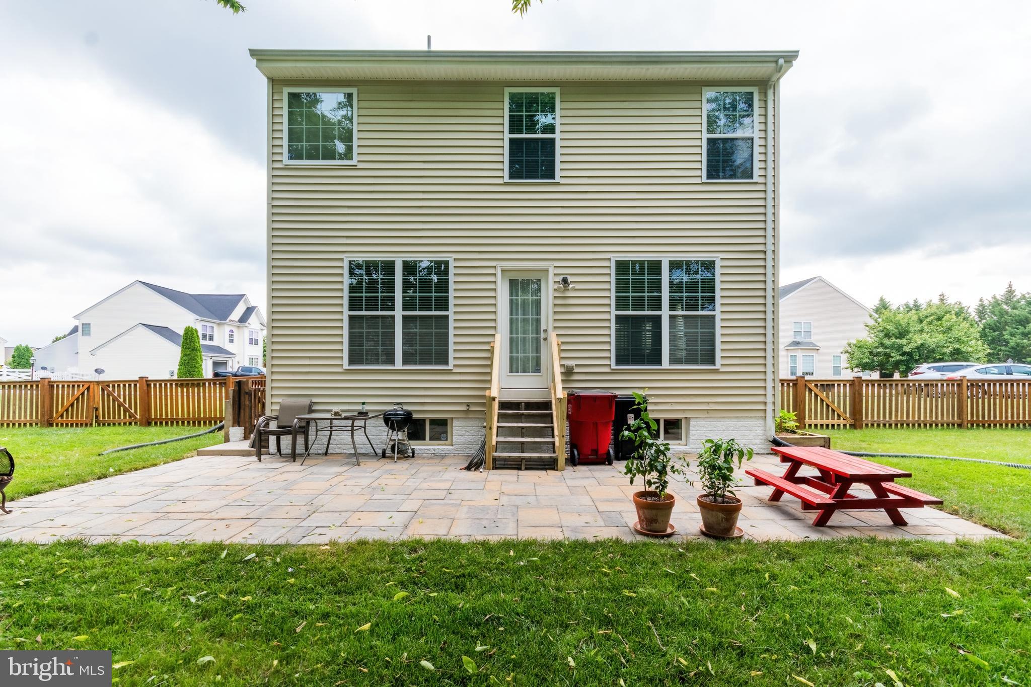 HAMMONDS MILL - Residential