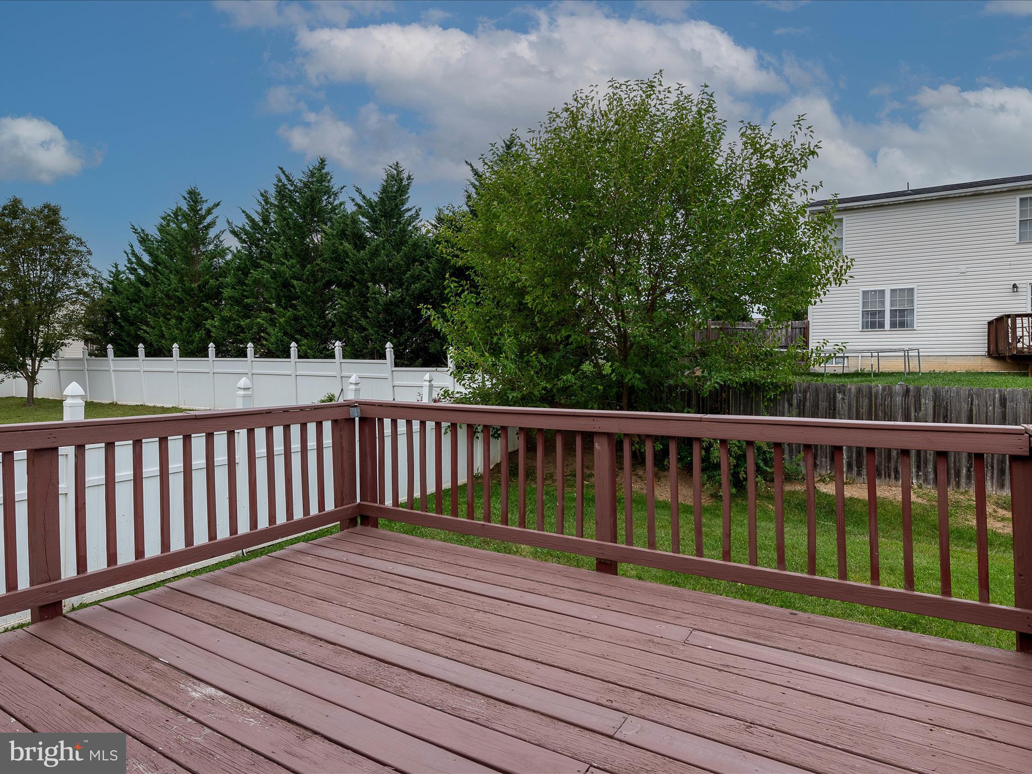 INWOOD MEADOWS - Residential