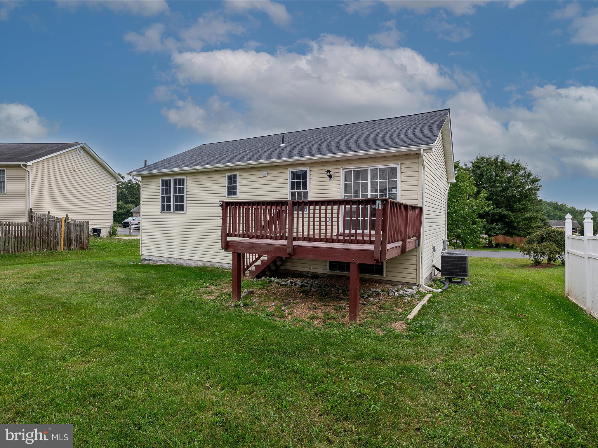 INWOOD MEADOWS - Residential