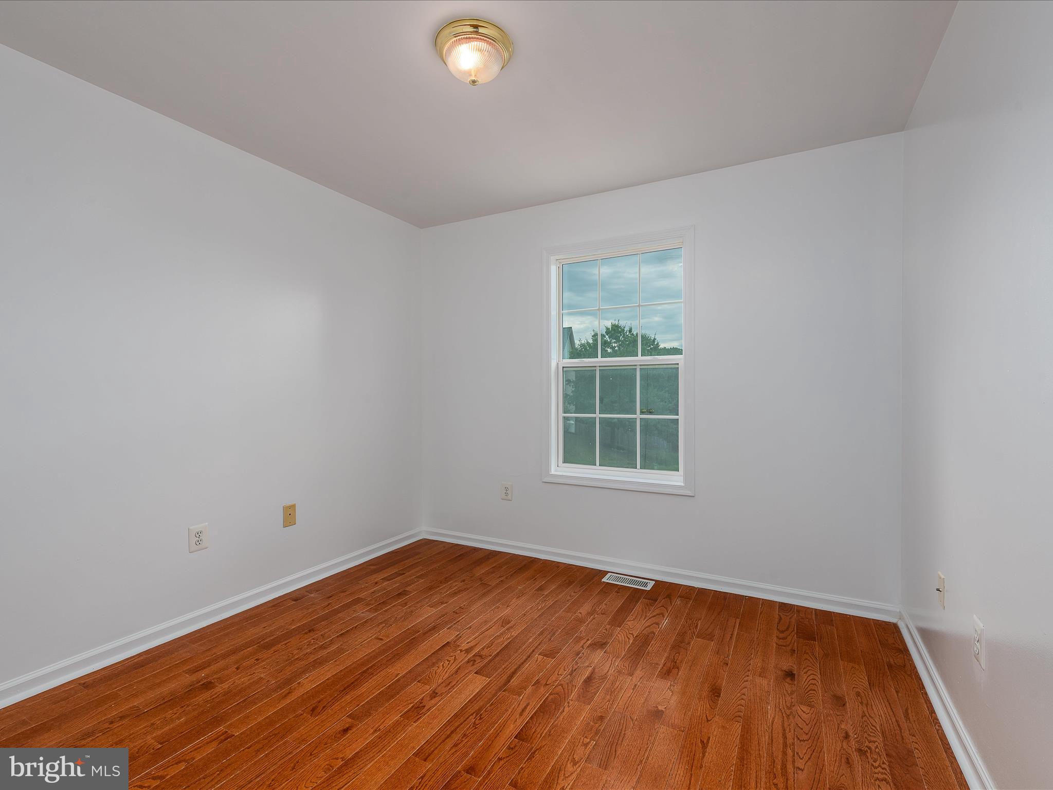 INWOOD MEADOWS - Residential