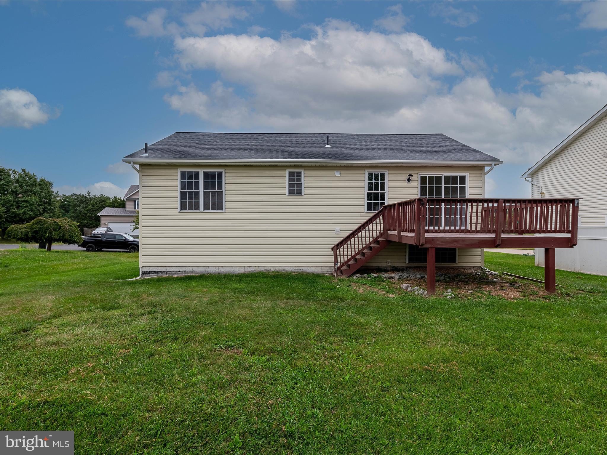 INWOOD MEADOWS - Residential