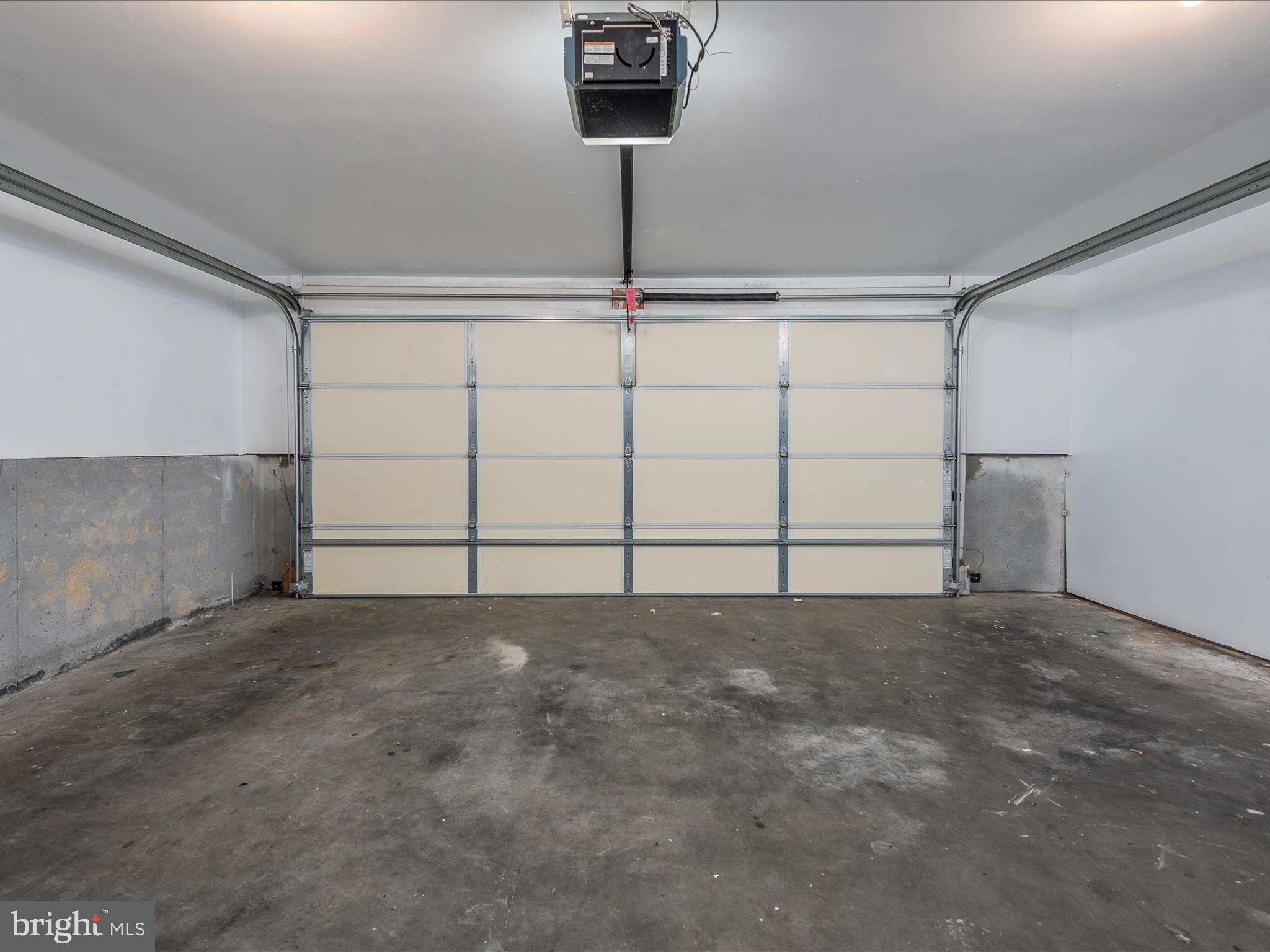 INWOOD MEADOWS - Residential