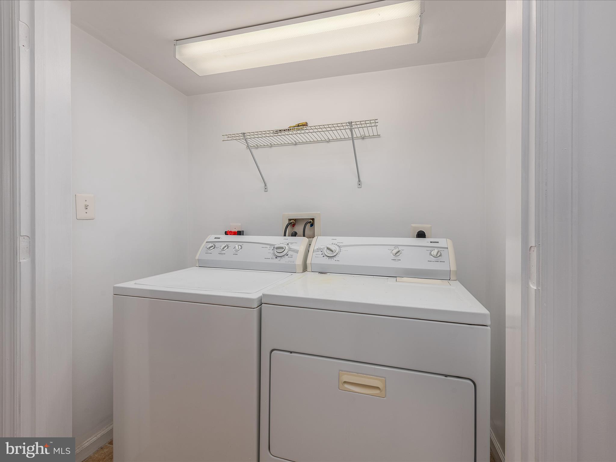 INWOOD MEADOWS - Residential