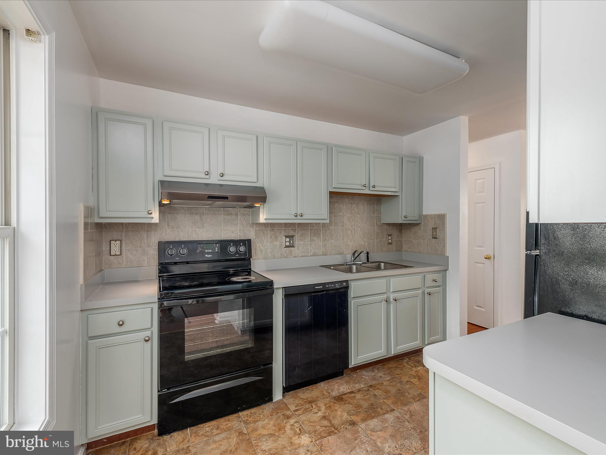 INWOOD MEADOWS - Residential