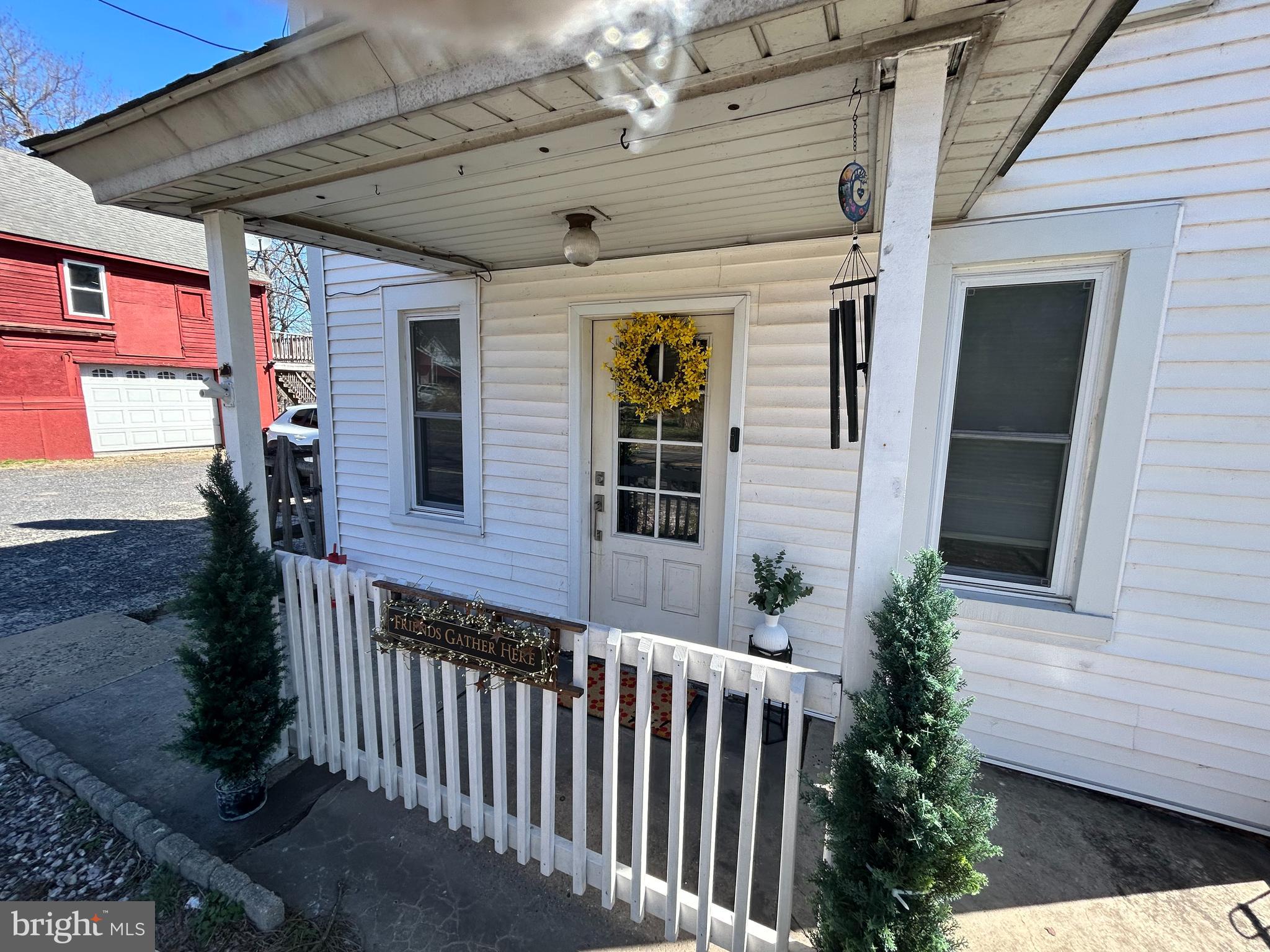 674 GRAVEL PIKE